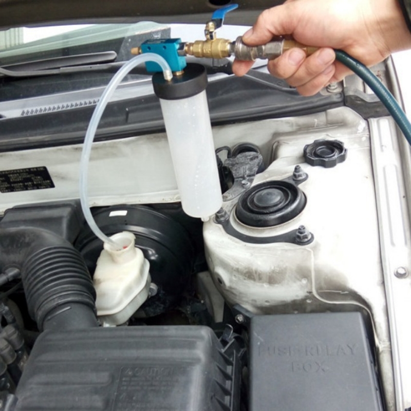 Car Brake Bleeder Hydraulic Pu - Brake Bleeder Kit recensione e prezzo